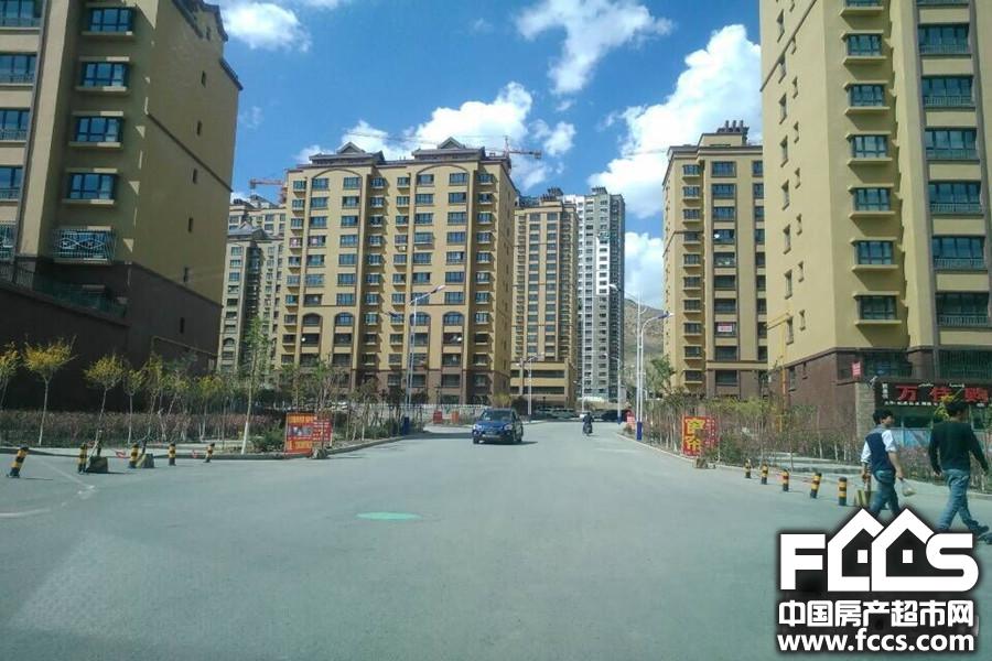 万泰阳光城二期实景图-万泰阳光城二期实景效果「乌鲁木齐房产超市」