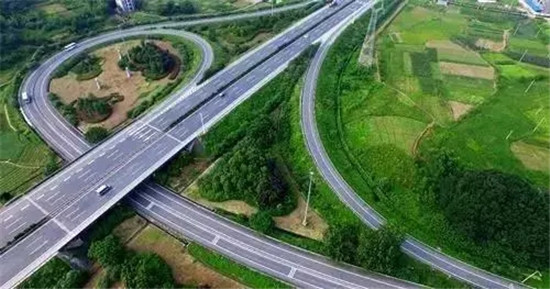 杭新景高速衢州段图片